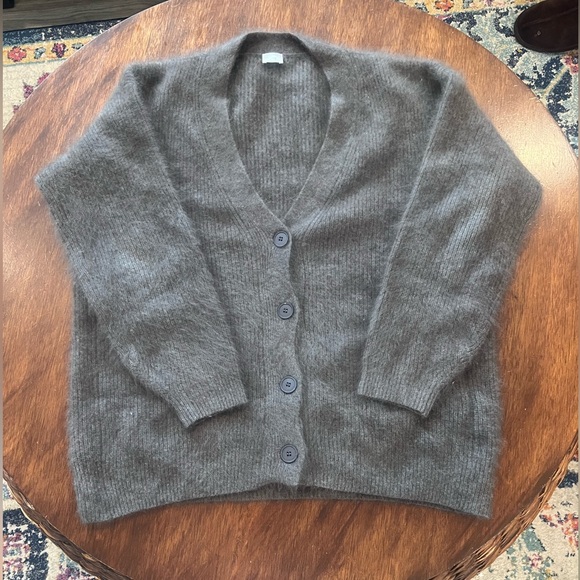 C.T. Plage Limited-Edition Raccoon Fur Brushed Knit Sweater – Grey – Size 36 - Picture 3 of 13